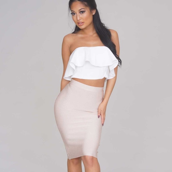 ♡HOST PICK♡♡ Ruffle Crop Top Pencil Skirt SALE - Picture 3 of 8